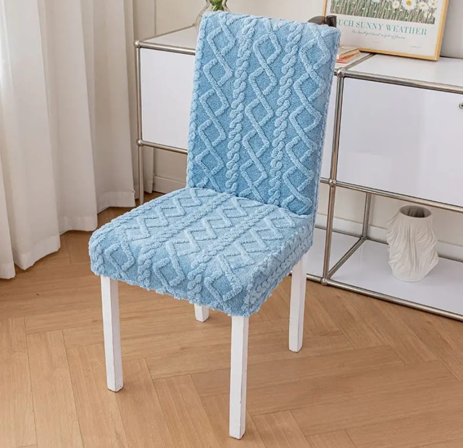 Nouveau - Couvertures de chaise élastique pour toute forme commune du tabouret - Fluffy - Nouveau
