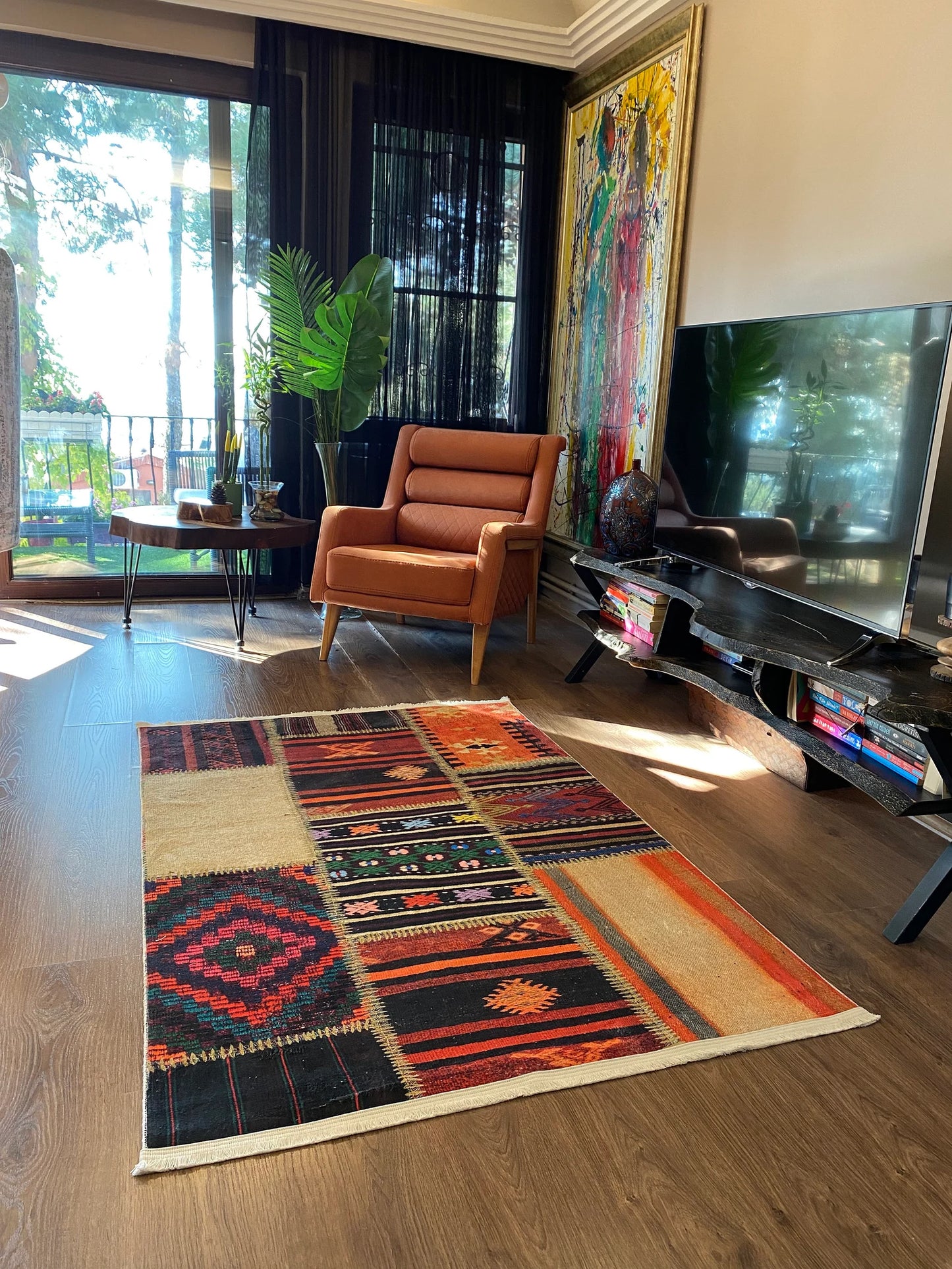 Conception de tapis oriental soigneusement tricoté