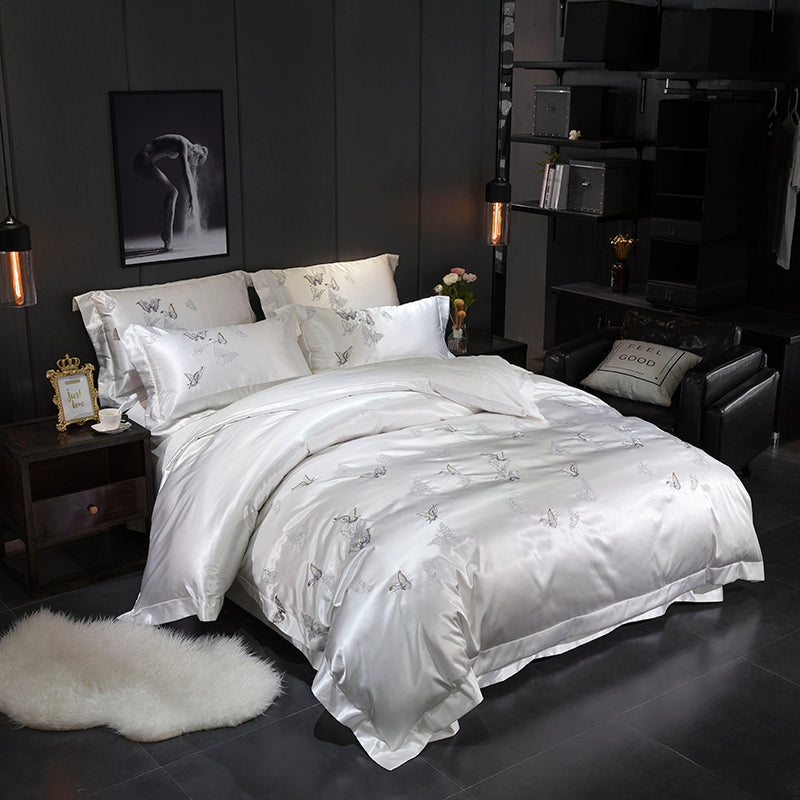 Bed linen flying butterfly white (satin and Egyptian cotton)