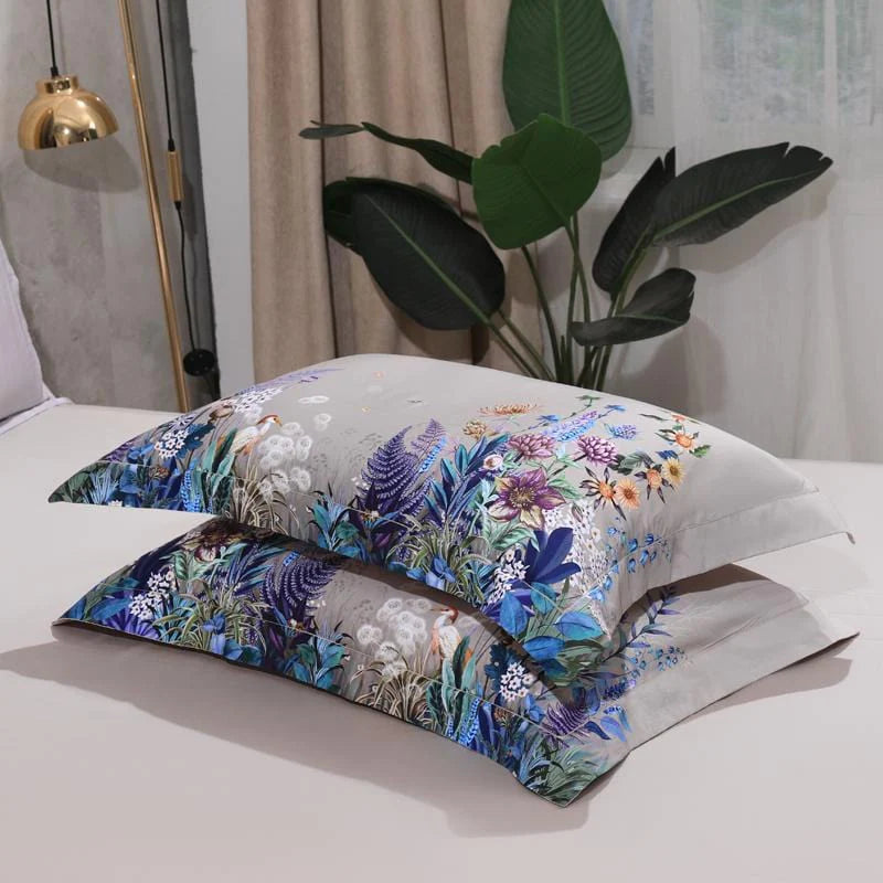 Bed linen purple and blue plants and wildlife (100% Egyptian cotton)